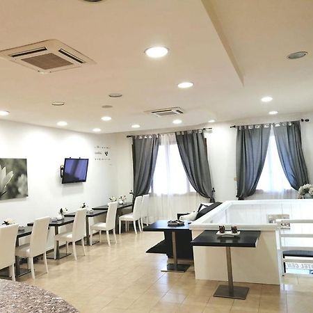 Hotel Centro Campi Bisenzio Eksteriør billede