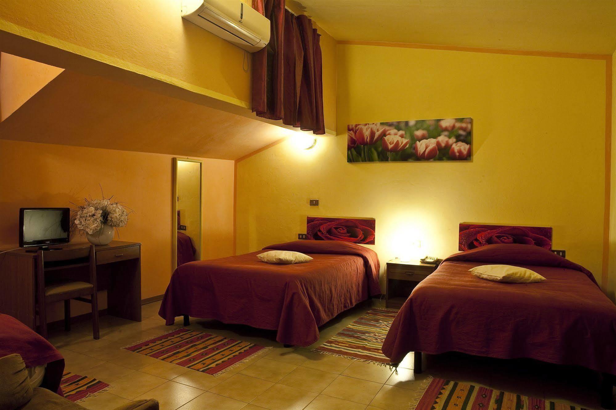Hotel Centro Campi Bisenzio Eksteriør billede
