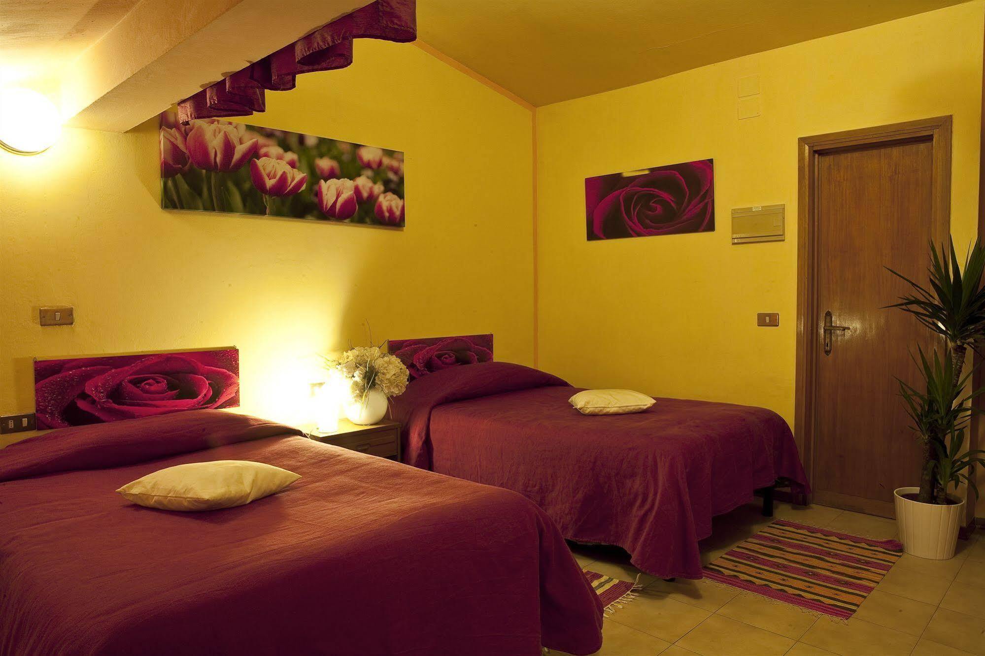 Hotel Centro Campi Bisenzio Eksteriør billede